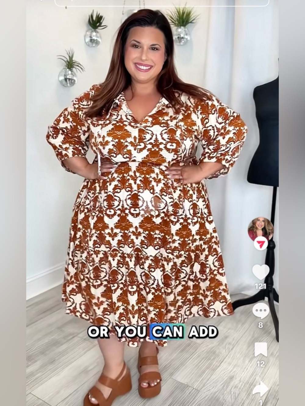 Plus-Paisley Floral Midi Dress